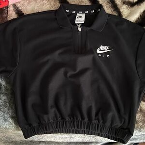 Nike Air Black Women’s Half-Zip Sweatshirt Sz Medium sporty post game workout